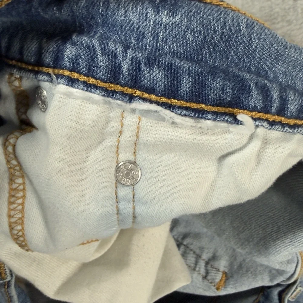 Levis‎ 505 Jeans Mens 38x30 Blue Regular Fit Straight Leg Light Wash Minimalist